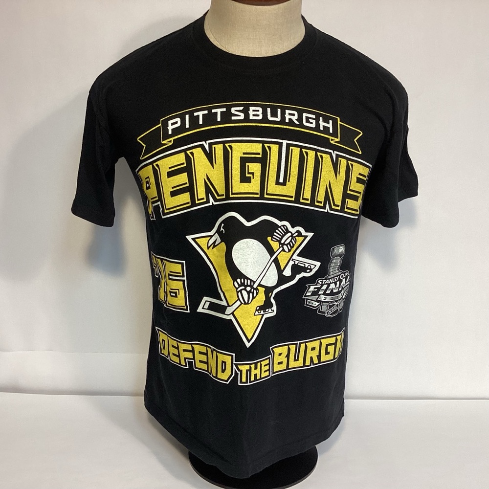NHL Pittsburgh Penguins 2016 Stanley Cup Defend the Burgh men’s t-shirt medium